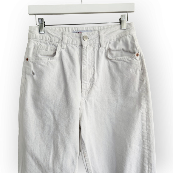 Zara White High Waisted Ripped Mom Jeans 6 - Picture 2 of 8